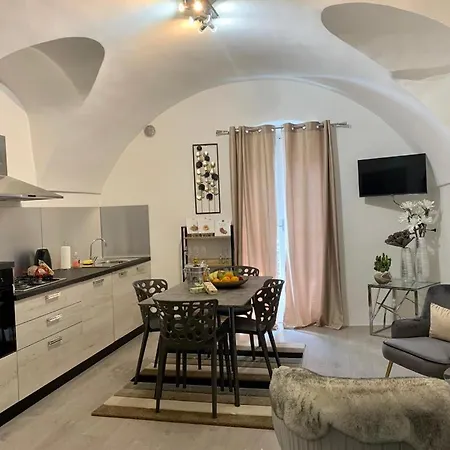 Apartment Le Bijou Di Dolceacqua, Per Un Momento Memorabile.